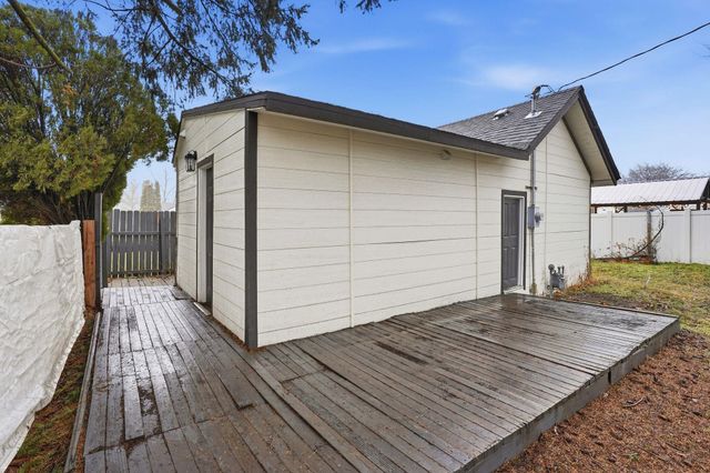 4914 N Ash St, Spokane, WA 99205