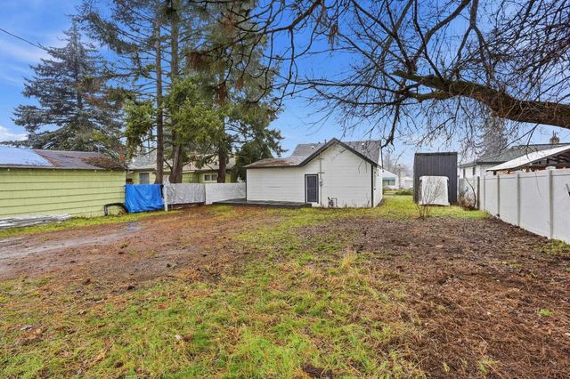 4914 N Ash St, Spokane, WA 99205