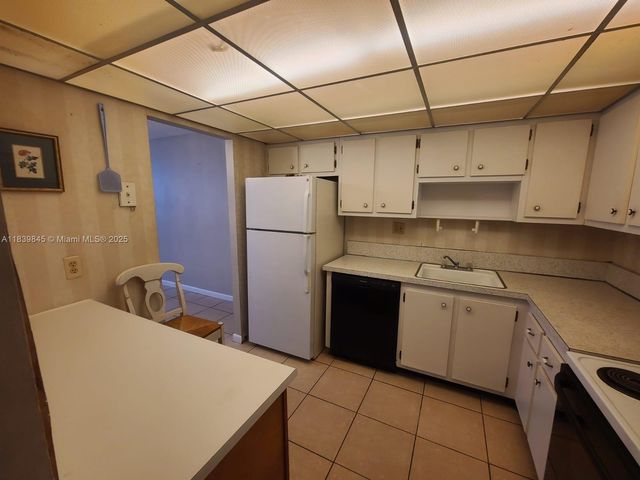 2731 Taft St 102, Hollywood, FL 33020