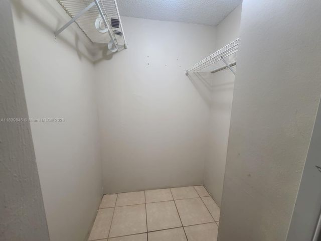 2731 Taft St 102, Hollywood, FL 33020