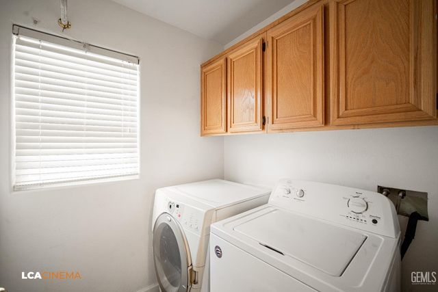 9820 Battersea Park Drive, Bakersfield, CA 93312