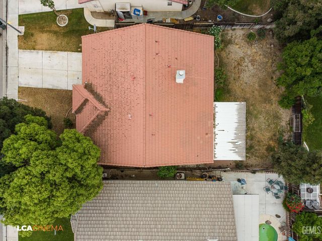 9820 Battersea Park Drive, Bakersfield, CA 93312