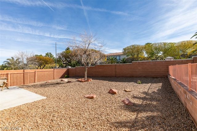 1868 High Mesa Drive, Henderson, NV 89012