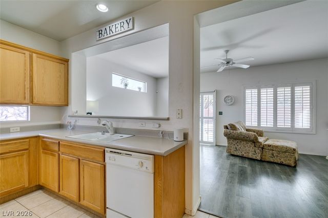 1868 High Mesa Drive, Henderson, NV 89012