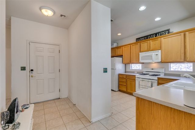 1868 High Mesa Drive, Henderson, NV 89012