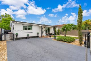 4340 W 5th Ave, Hialeah, FL 33012
