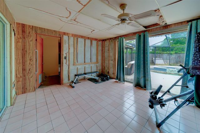 7833 BRISTOL COURT, St Petersburg, FL 33709