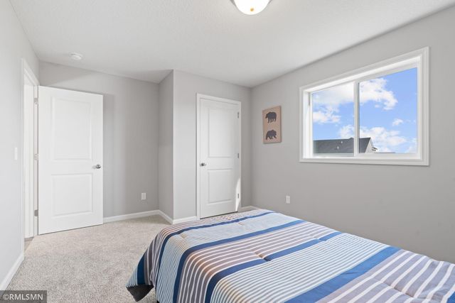 10832 165th Avenue NW, Elk River, MN 55330