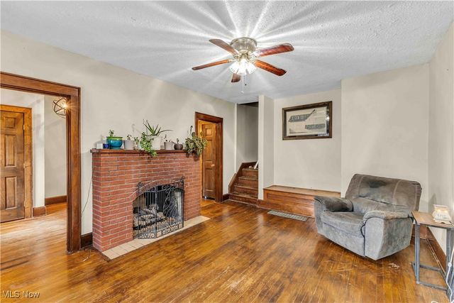 38 W 8th Street, Newton Falls, OH 44444