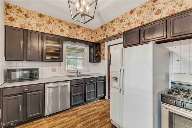 38 W 8th Street, Newton Falls, OH 44444