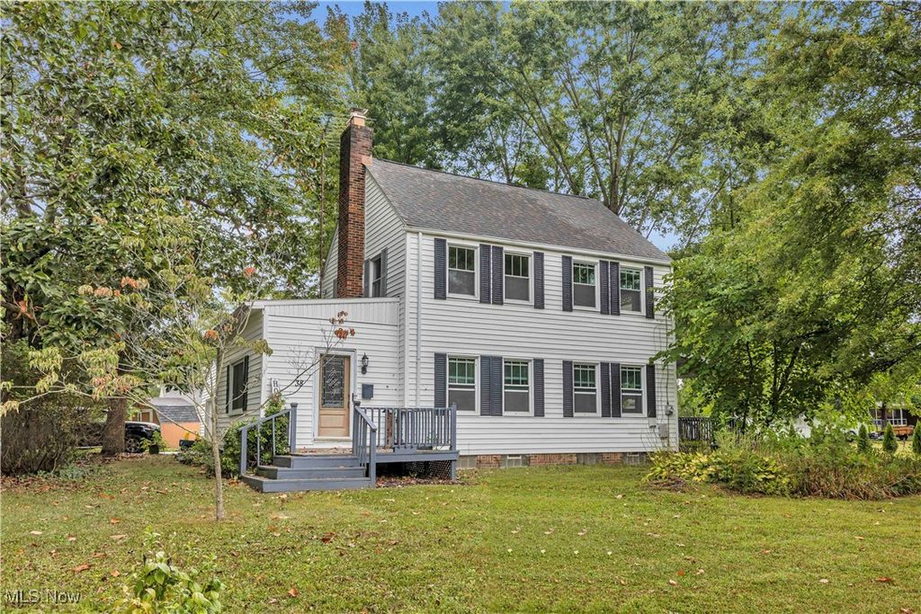 38 W 8th Street, Newton Falls, OH 44444