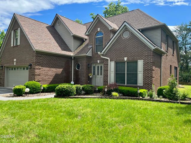 704 Blue Dun Court, Pigeon Forge, TN 37863
