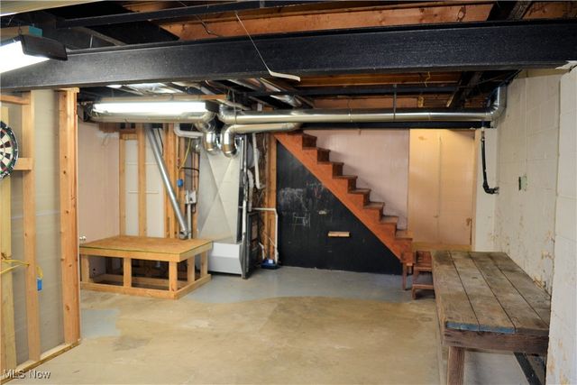 39567 State Route 800, Woodsfield, OH 43793