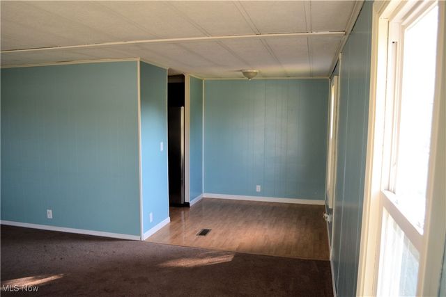 39567 State Route 800, Woodsfield, OH 43793