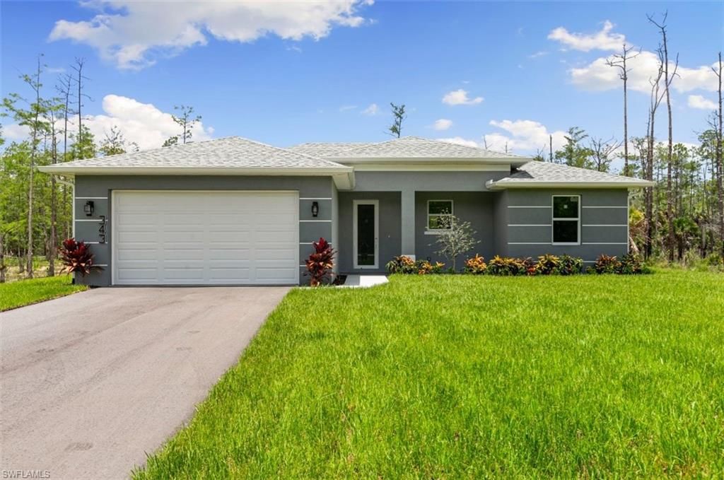 343 Desoto BLVD N, NAPLES, FL 34120 — exterior