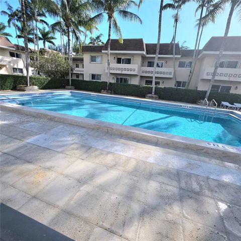 14500 SW 88th Ave 255, Palmetto Bay, FL 33176