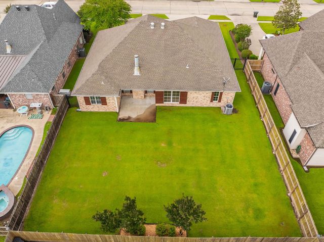 200 Lansdown Drive, Houma, LA 70364
