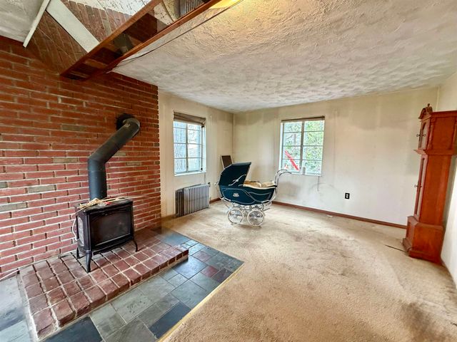 36 Loaldo Drive, Burlington, VT 05408