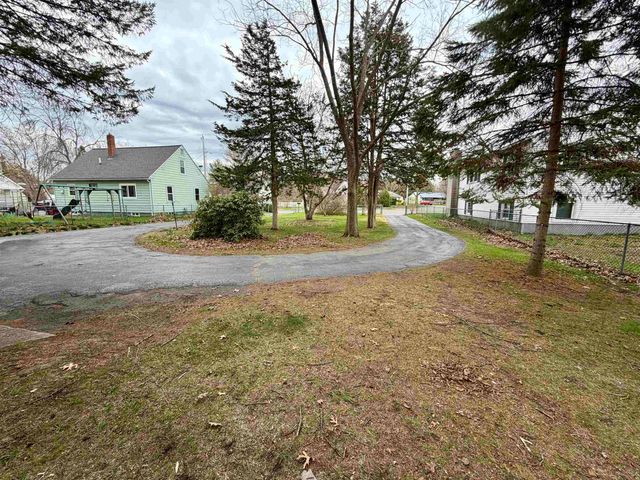 36 Loaldo Drive, Burlington, VT 05408