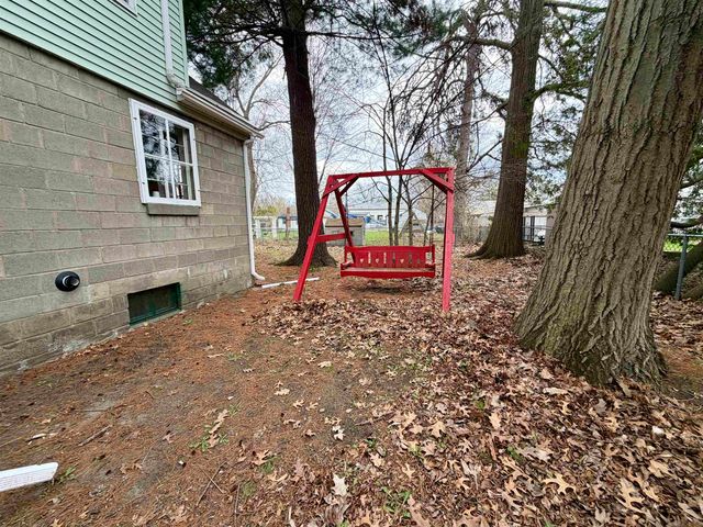 36 Loaldo Drive, Burlington, VT 05408