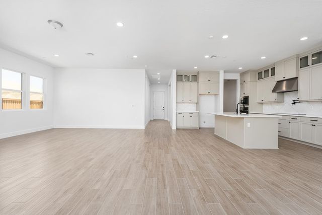 8388 Iron Creek Drive, Friant, CA 93626