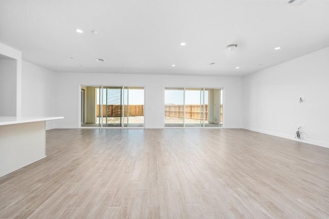 8388 Iron Creek Drive, Friant, CA 93626