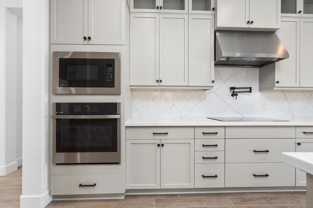 Image 12 of property listing at 8388 Iron Creek Drive, Friant, CA 93626