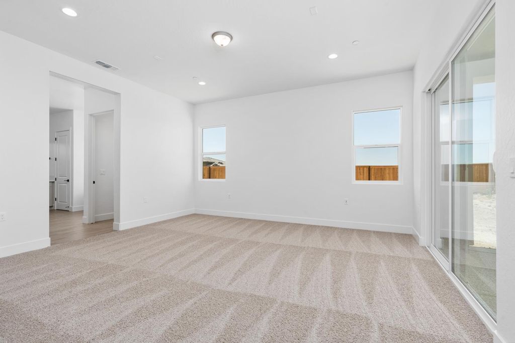 Image 21 of property listing at 8388 Iron Creek Drive, Friant, CA 93626