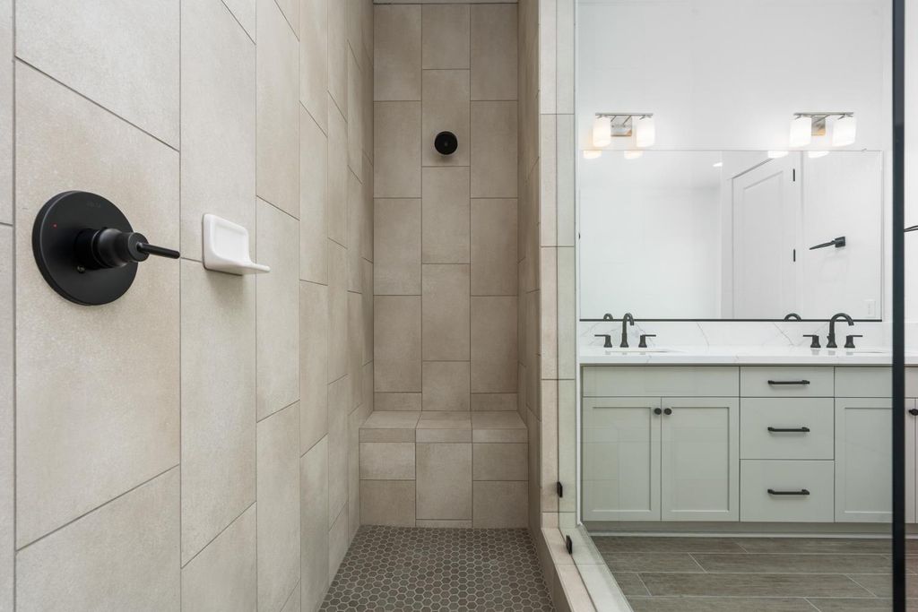 Image 22 of property listing at 8388 Iron Creek Drive, Friant, CA 93626