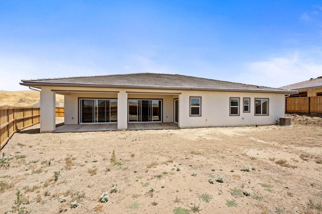 Image 38 of property listing at 8388 Iron Creek Drive, Friant, CA 93626