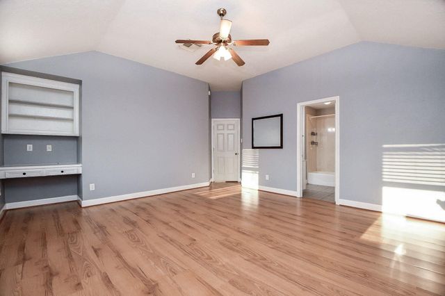 4865 Heathrow Lane, Alvin, TX 77511