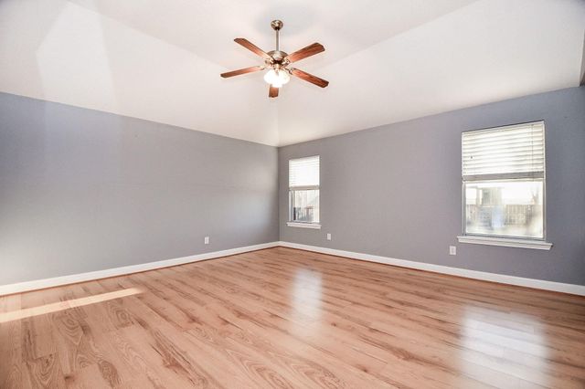 4865 Heathrow Lane, Alvin, TX 77511