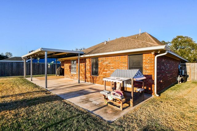 4865 Heathrow Lane, Alvin, TX 77511