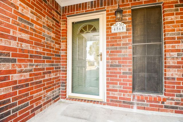 4865 Heathrow Lane, Alvin, TX 77511