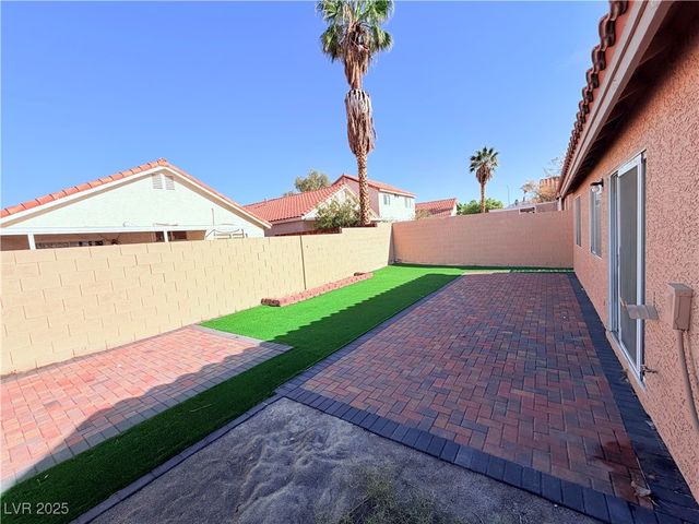 6386 Cedar Breaks Avenue, Las Vegas, NV 89156