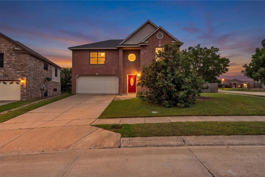 4254 Birch Creek Road, Fort Worth, TX 76244