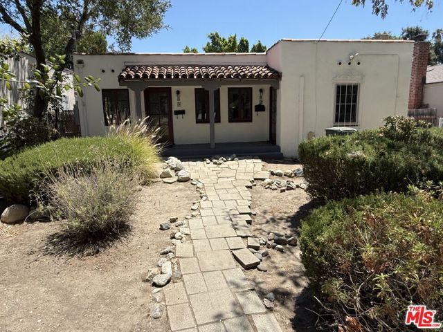 92 S Sunnyslope Avenue, Pasadena, CA 91107