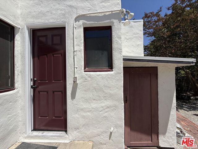 92 S Sunnyslope Avenue, Pasadena, CA 91107