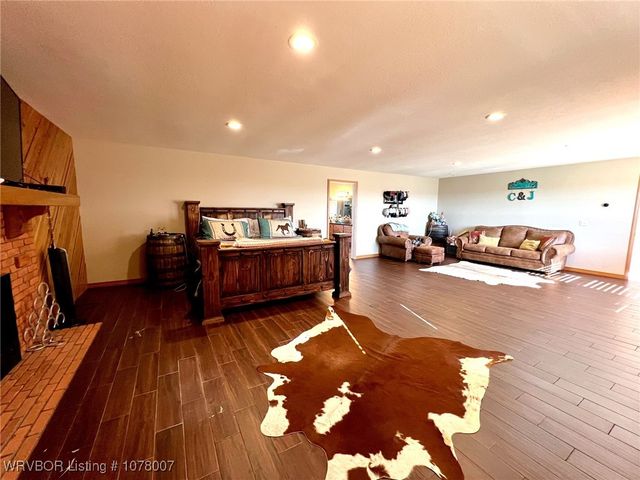 3005 W Redwood Avenue, Sallisaw, OK 74955