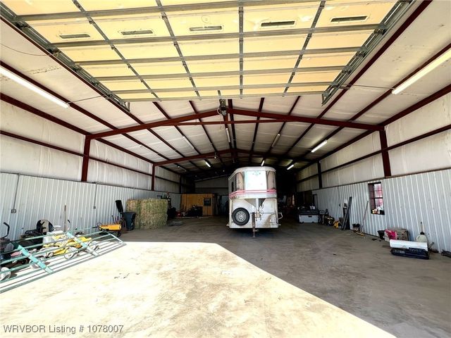 3005 W Redwood Avenue, Sallisaw, OK 74955