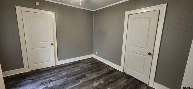 1126 E Houston, Tyler, TX 75702