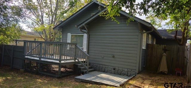 1126 E Houston, Tyler, TX 75702