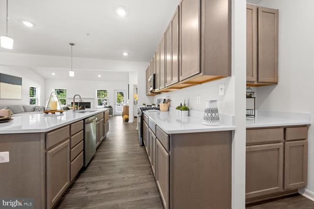 5654 TRAFALGAR CIR, Tilghman, MD 21671