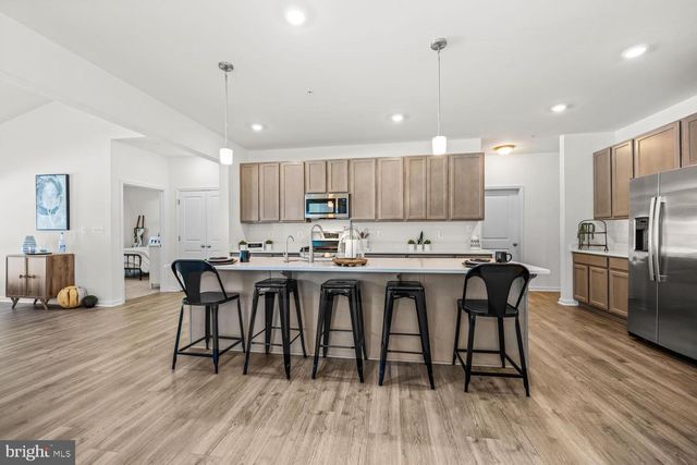 5654 TRAFALGAR CIR, Tilghman, MD 21671