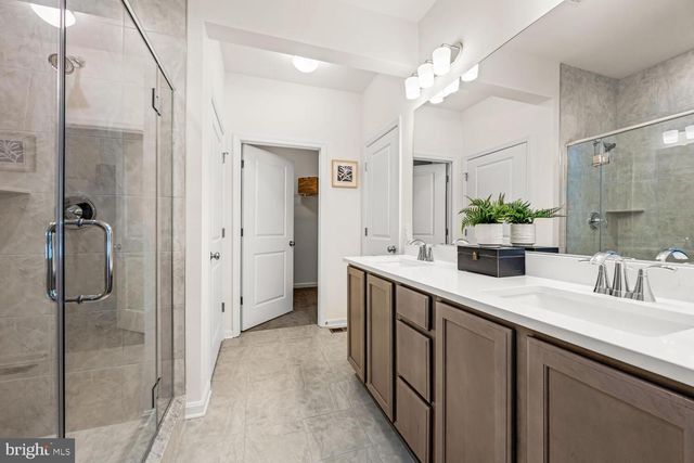 5654 TRAFALGAR CIR, Tilghman, MD 21671