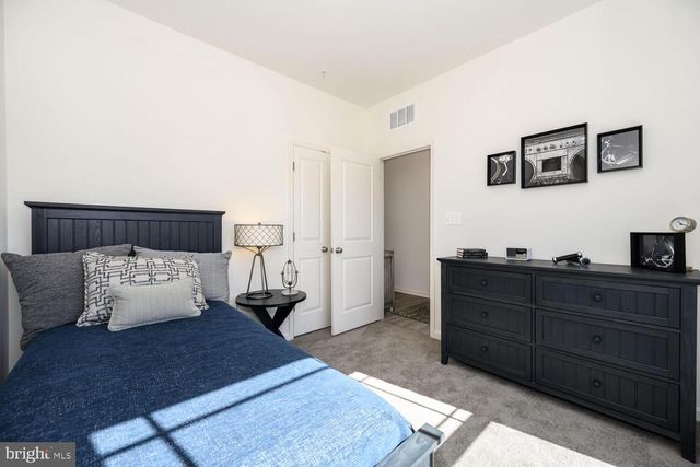 5654 TRAFALGAR CIR, Tilghman, MD 21671