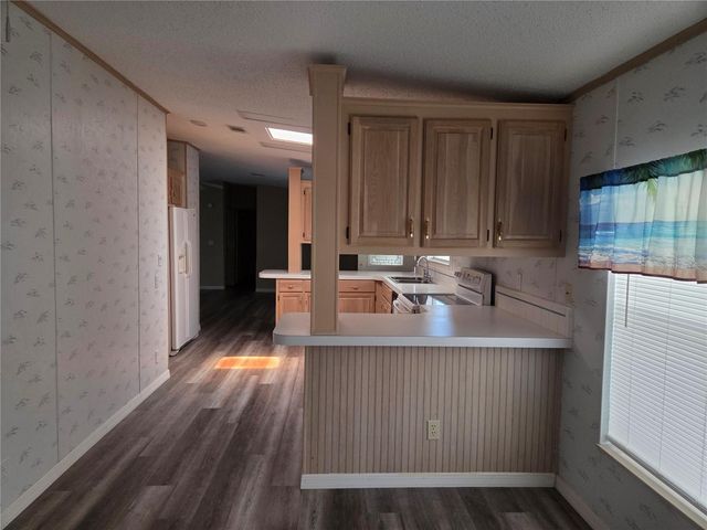 3224 MANATEE ROAD, Tavares, FL 32778