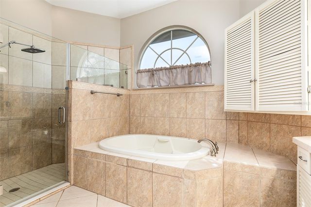1058 ALMOND TREE CIRCLE, Orlando, FL 32835