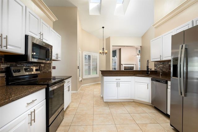 1058 ALMOND TREE CIRCLE, Orlando, FL 32835
