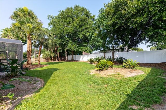 1058 ALMOND TREE CIRCLE, Orlando, FL 32835
